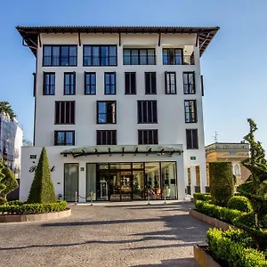 https://design-hotel-royal-opatija.primorje-gorskikotar.com