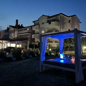 https://villa-badi-umag.in-istria.net